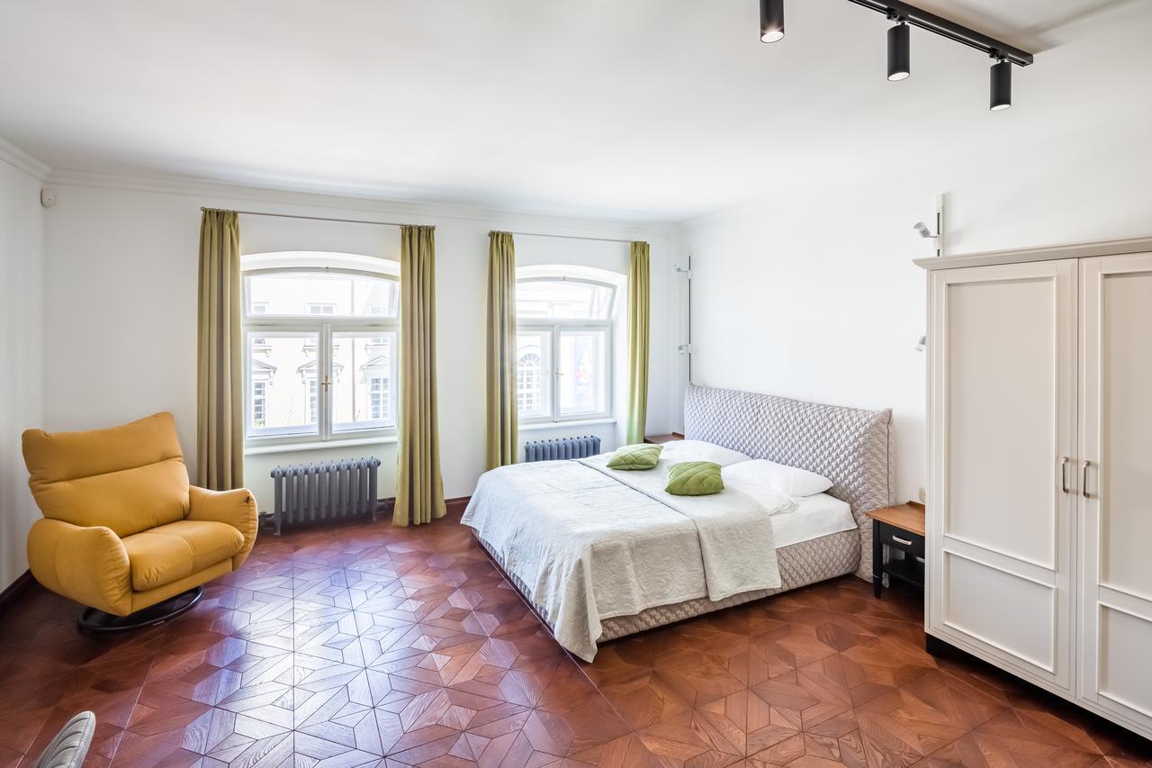 Romari Апартименти Площа Ринок Appartement Lviv Buitenkant foto