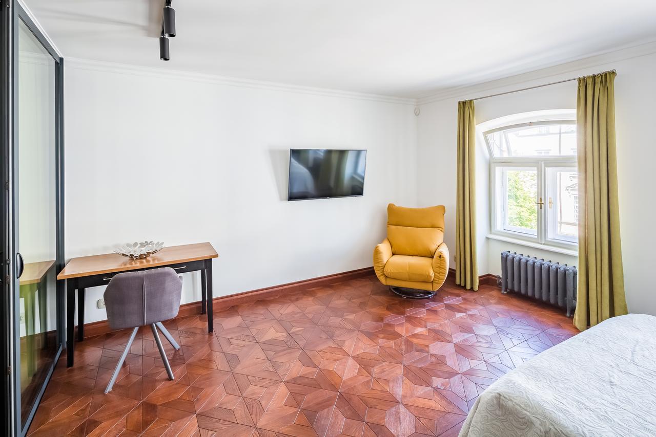 Romari Апартименти Площа Ринок Appartement Lviv Buitenkant foto